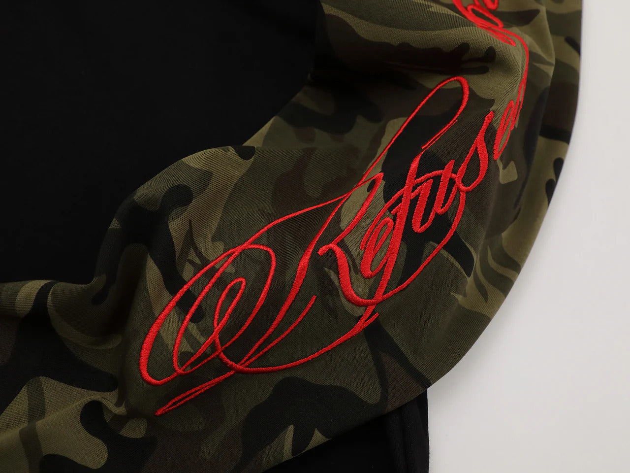 " REDRUM " Long Sleeve Tee Camo