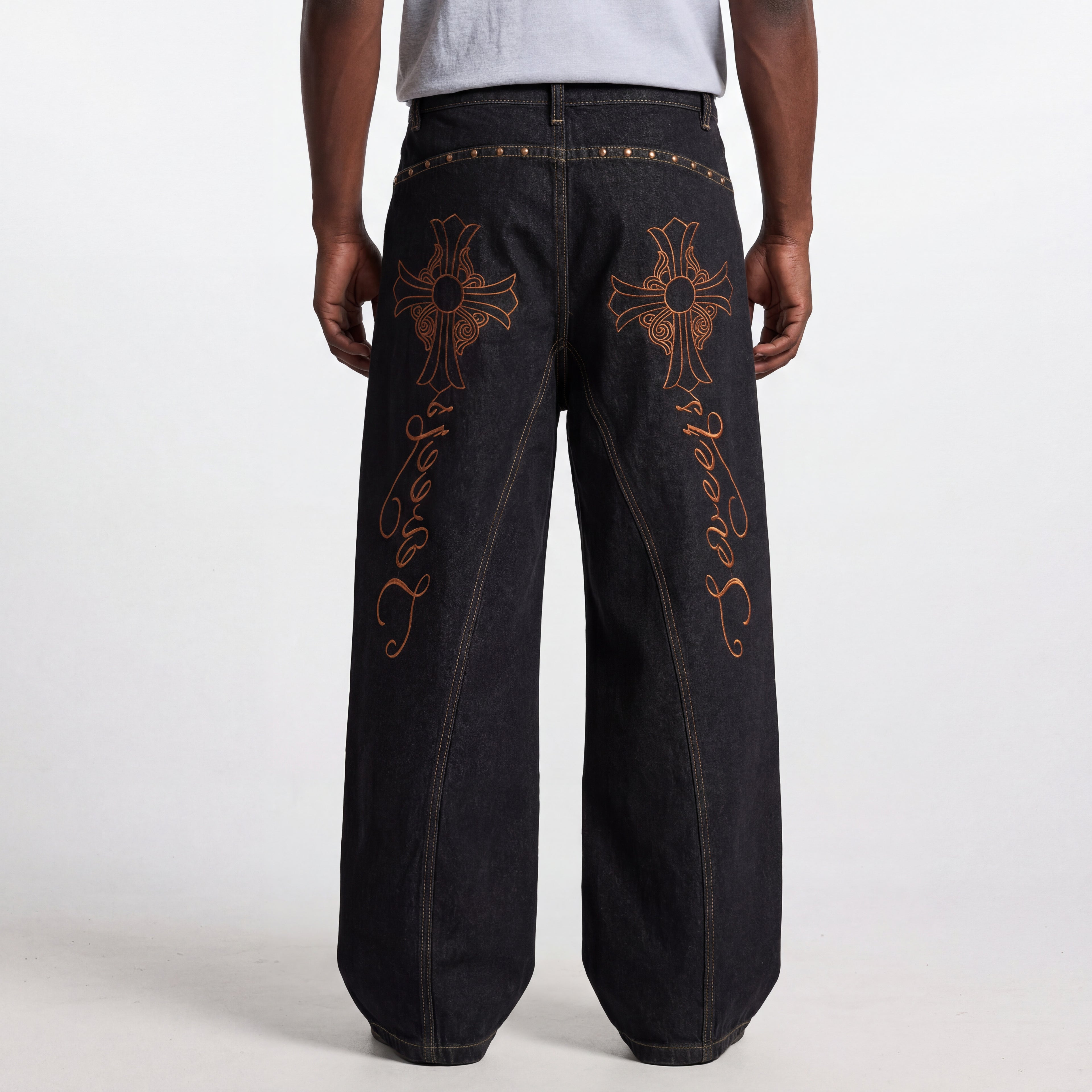 "CROSS" Denim Embroidered Jeans Globain